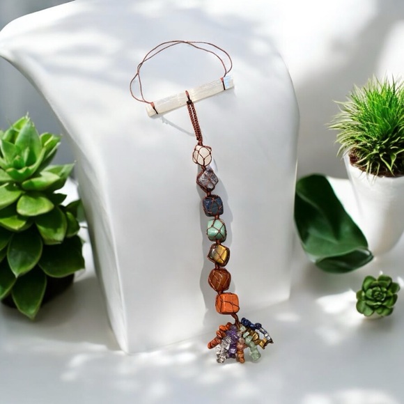 Gorgeous chakra crystal wall chime - Picture 1 of 2